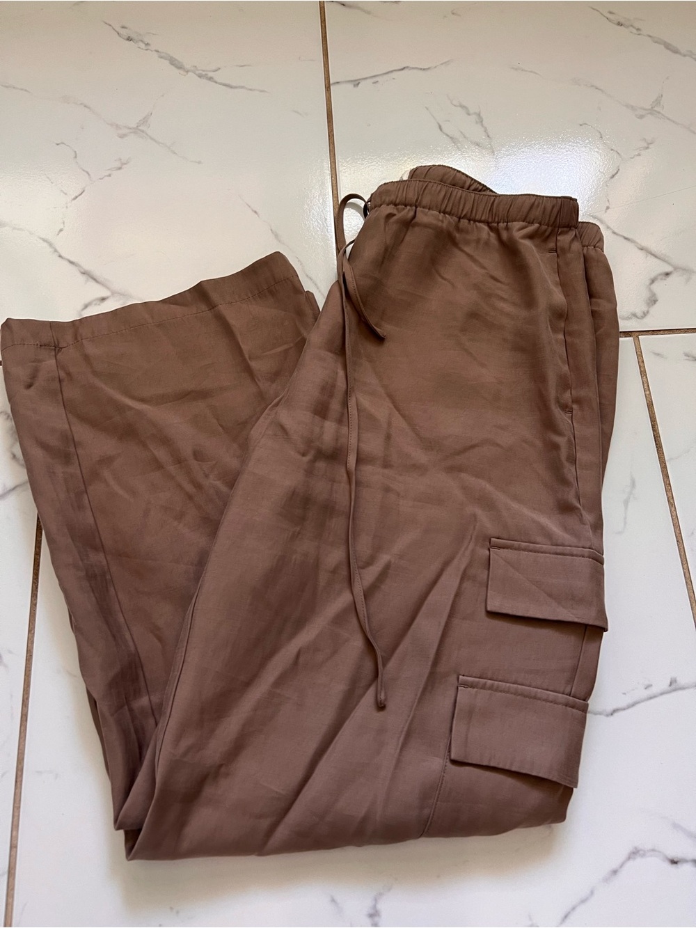 Abercrombie Pull-On Cargo Pant Smoky Brown Size Small Regular